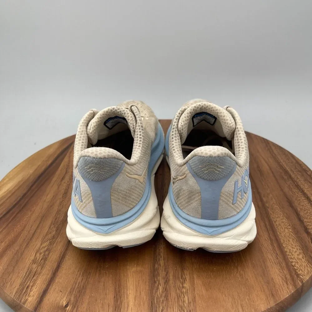 Hoka One One Clifton 9 Shoes Mens Size 10 D Beige Running Comfort Walking Gym